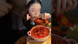 Thumbnail: 发10包,我吃的2包,细面也很劲道,辣酱偏咸口,甜味不明显,中辣,口感更中式,这款可以泡可以煮 #白象 #火鸡面 #短视频带货王
