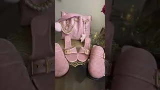 Thumbnail: Coach Carnation Evelyn | Carnation Margot Kitten heels #fashion #coach #handbags