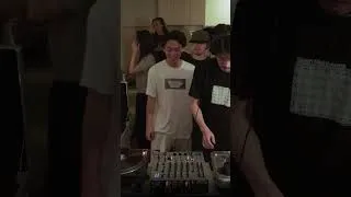 Thumbnail: Deep House Vinyl Mix in a Small Tokyo Apartment Vol.7 by Luca  #deephouse #housemusic #minimalhouse