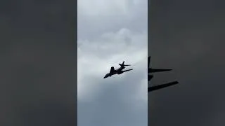 Thumbnail: B1 bomber doing Mach .99 flybys at the 2025 Blue Angels airshow in Pensacola.